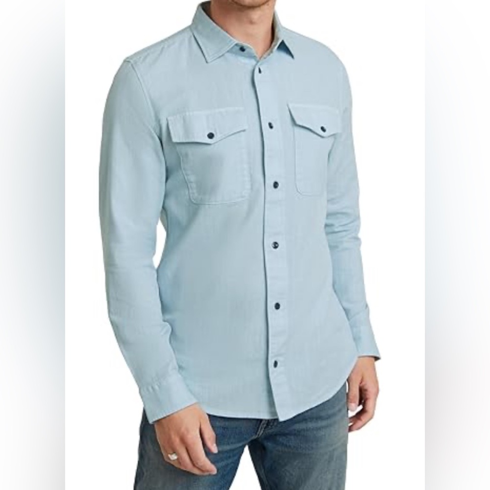 Nwt. Levi snap shirt